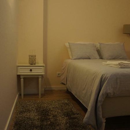 Apartamento Copacabana เอสตอริล ภายนอก รูปภาพ