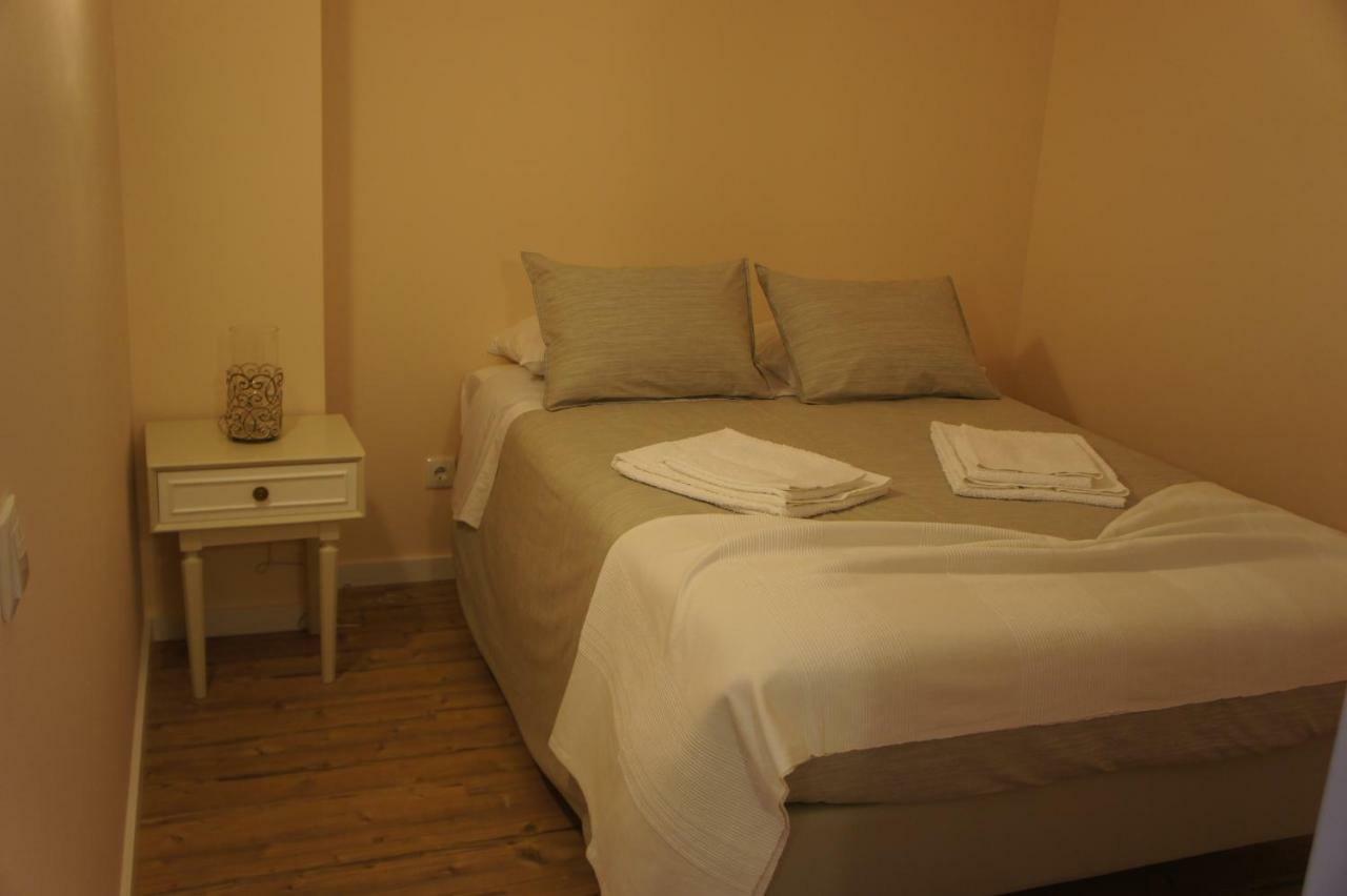 Apartamento Copacabana เอสตอริล ภายนอก รูปภาพ