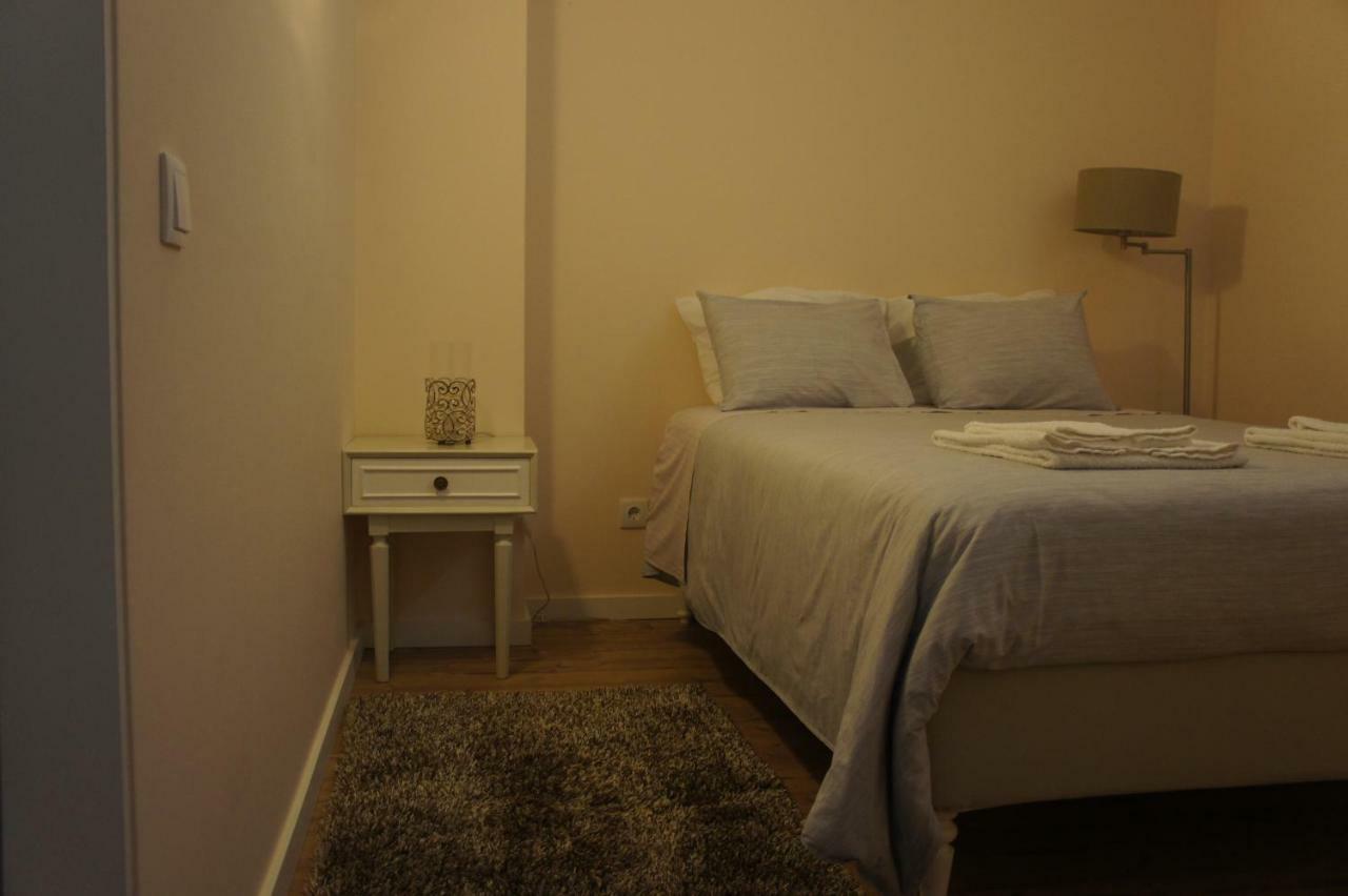 Apartamento Copacabana เอสตอริล ภายนอก รูปภาพ